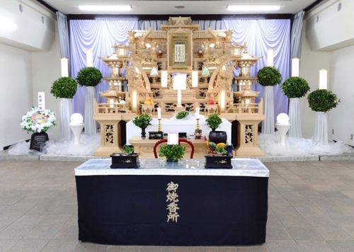思い出の里会館にて告別式（一日葬）