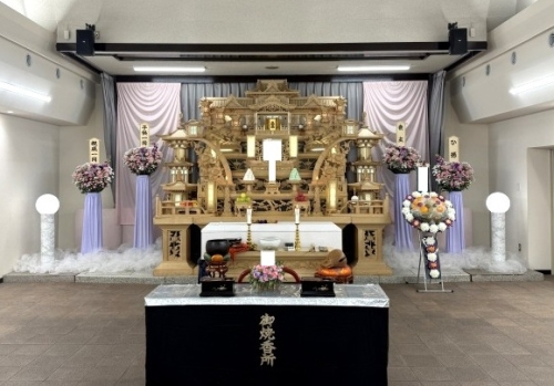 思い出の里会館にて告別式（一日葬）