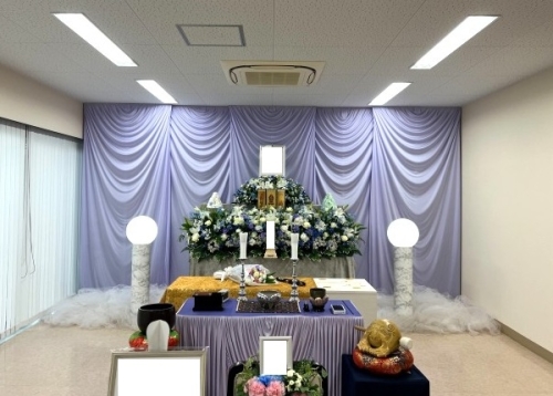 總持院にて告別式（一日葬）